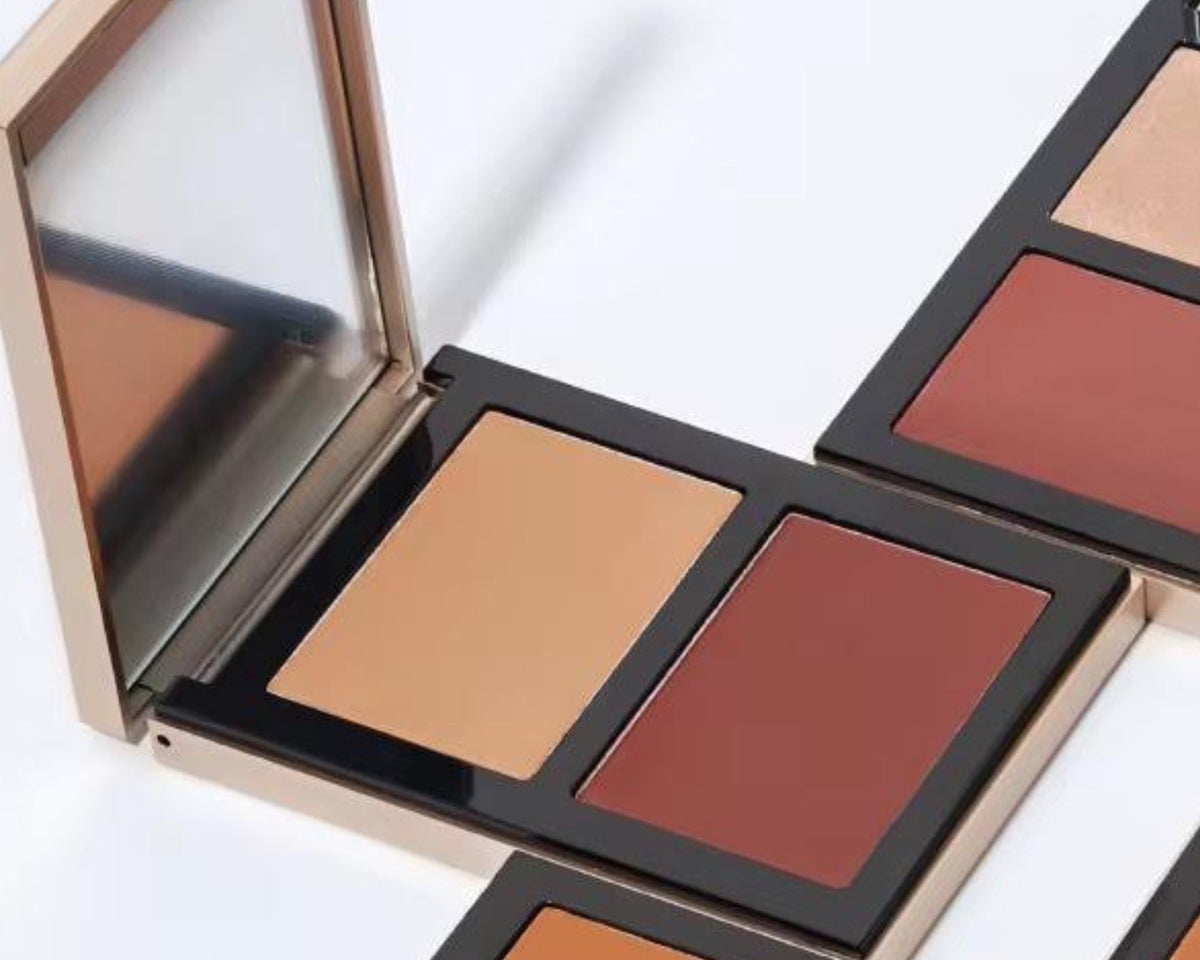 Bronzer Contour Palette.